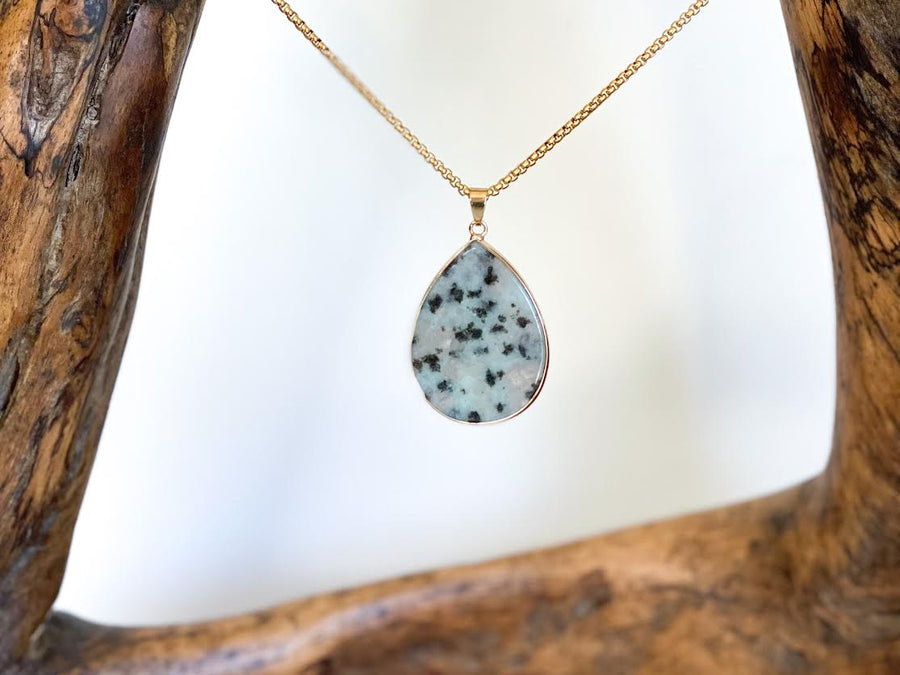 Tianshan Blue Flash Stone Necklace