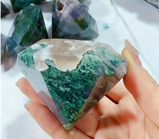 Moss Agate Quadrilateral