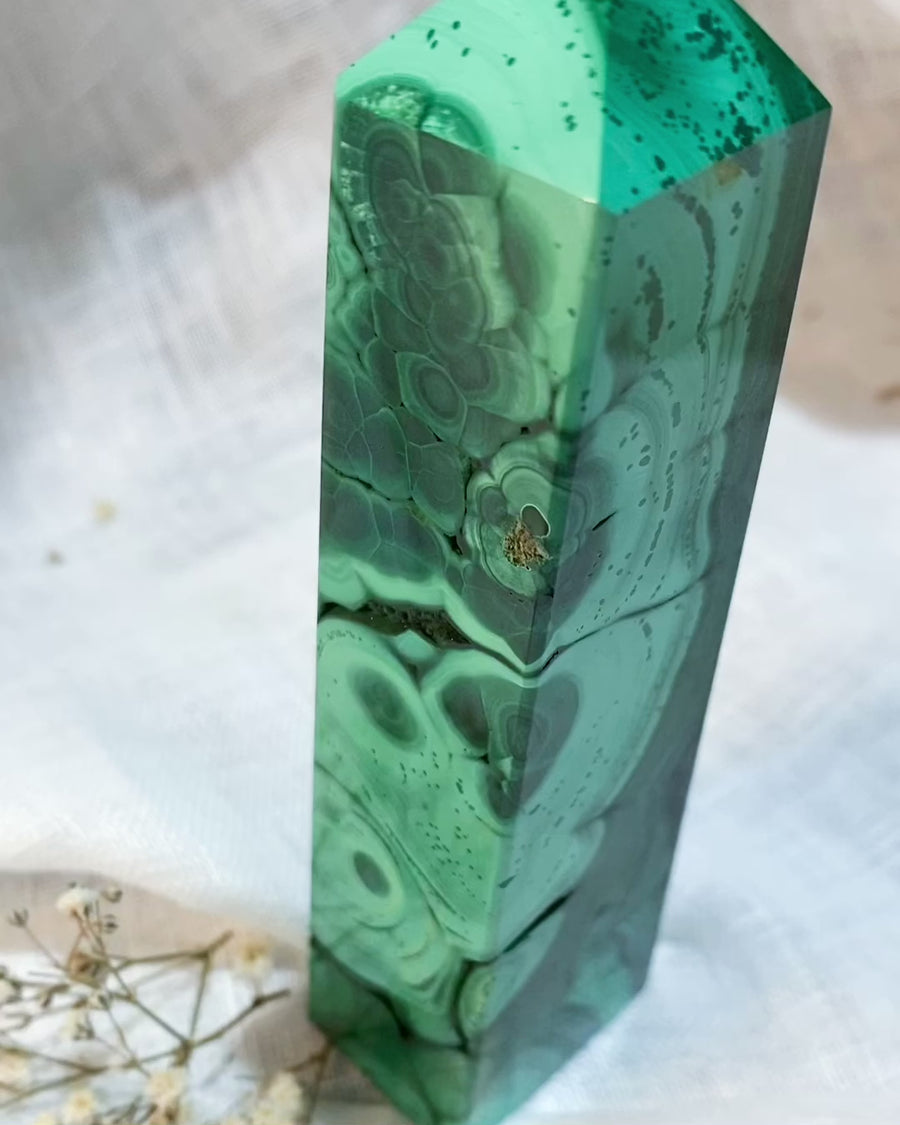 Malachite Quartz Wand Point