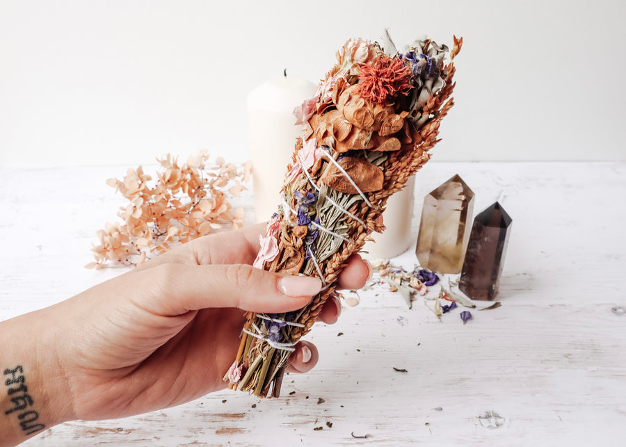 Flower Sage Smudge Stick ♢ JOY